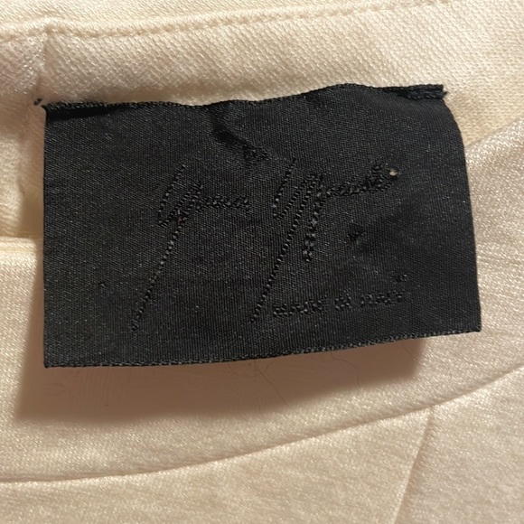 Woman’s dress - Picture 3 of 3